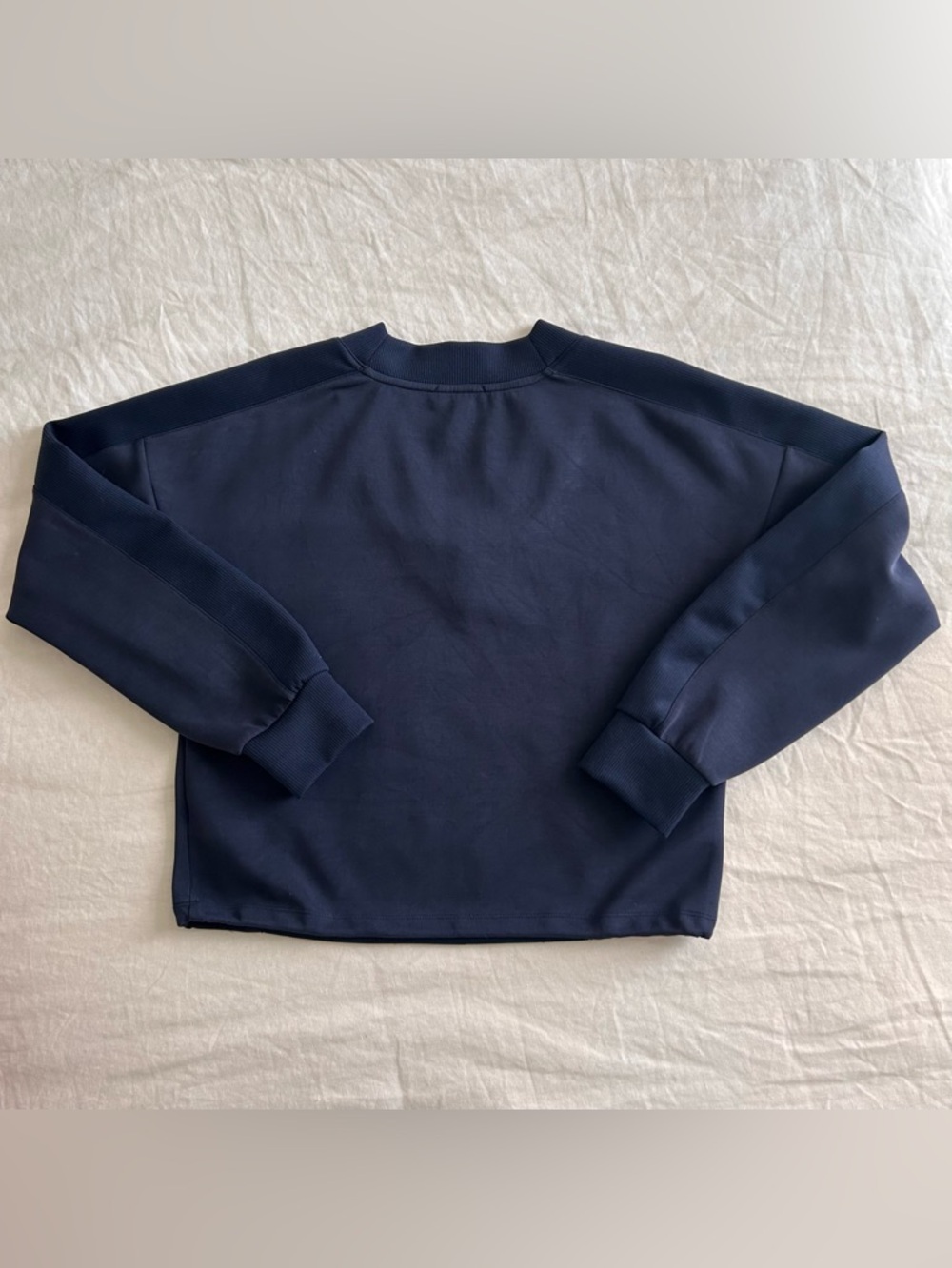 EVEREVE Maddox Sweatshirt in Navy ~ Size Small - Picture 7 of 7